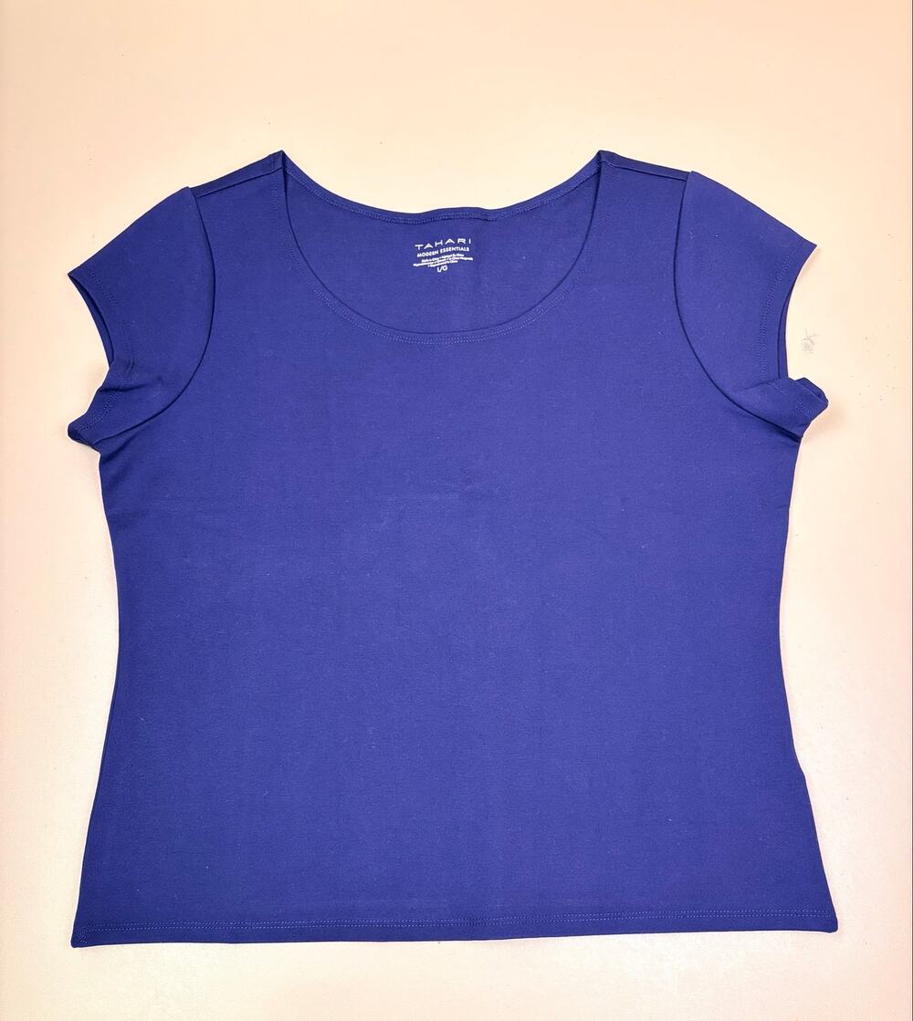 Tahari Modern Essentials Womens Large Blue Short Sleeve Scoop Neck Top NWOT